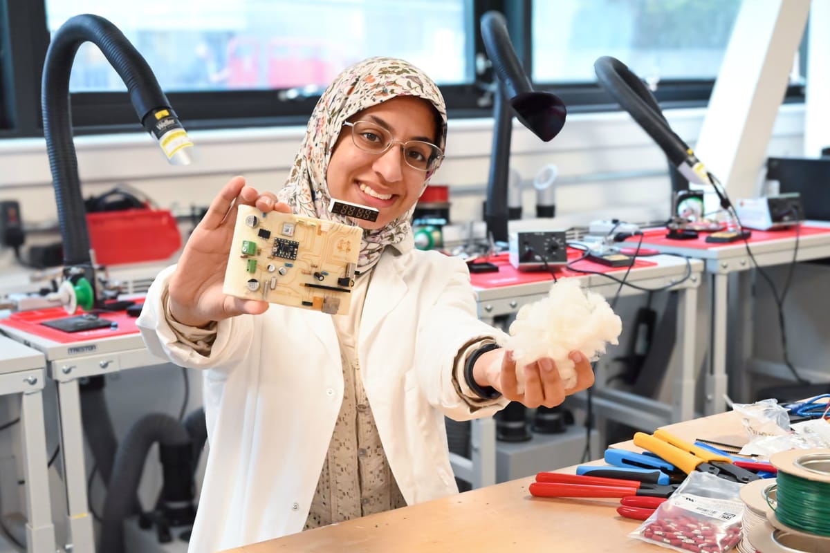 Green Grads rethinking materials - and URGE reading materials